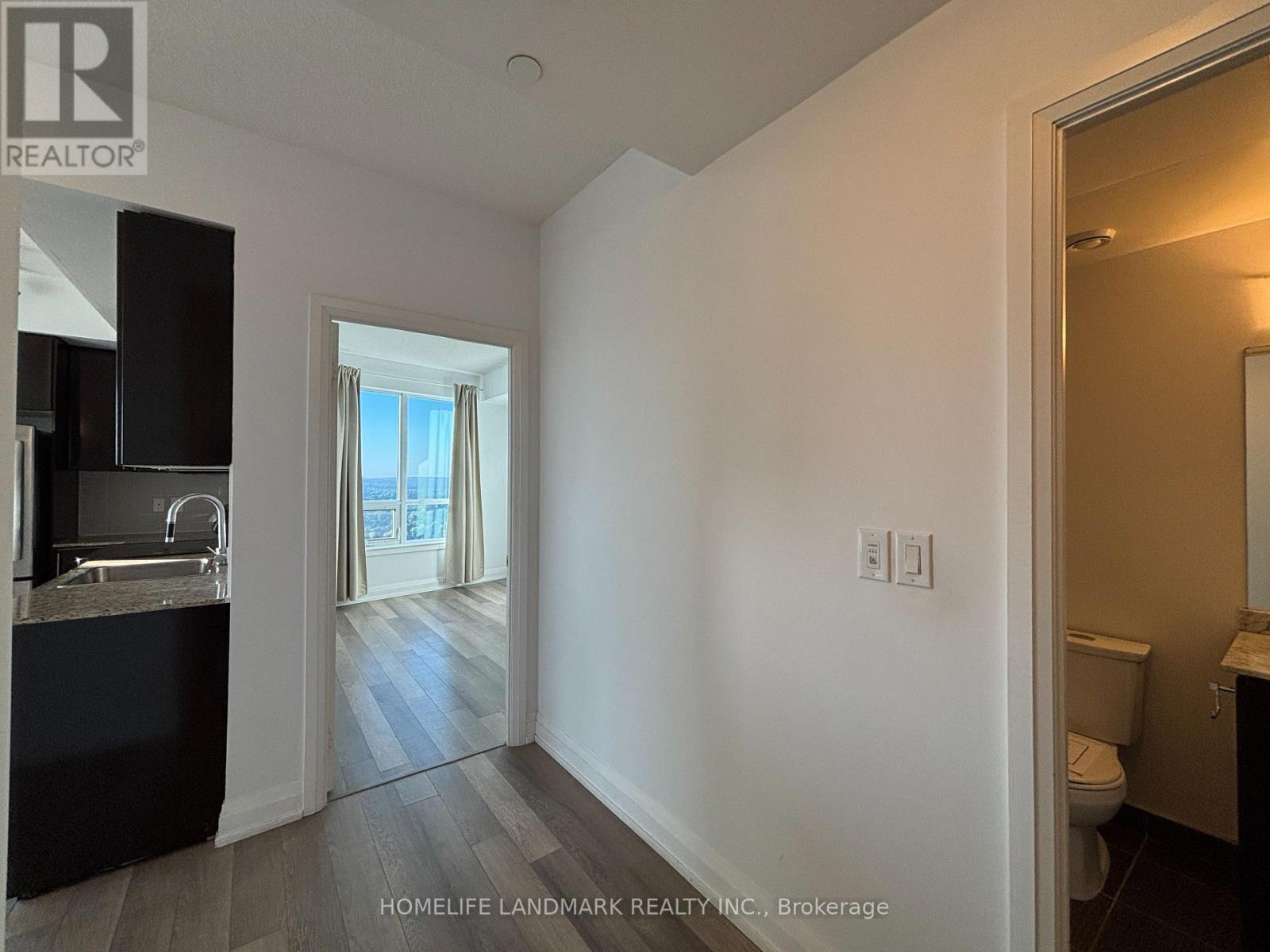 2508 - 7171 Yonge Street, Markham, Ontario  L3T 0C5 - Photo 11 - N12445986