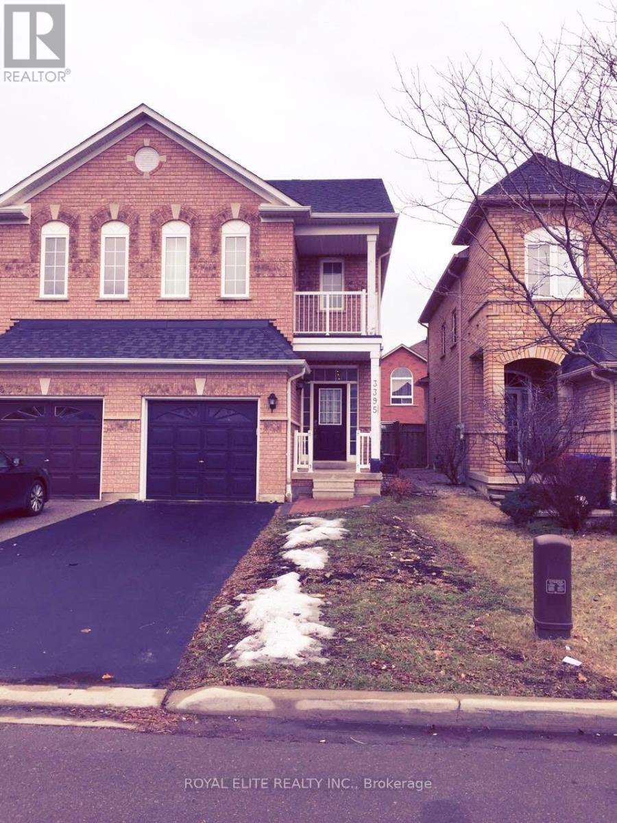 3395 Fountain Park Avenue, Mississauga, Ontario  L5M 7E3 - Photo 11 - W12445983