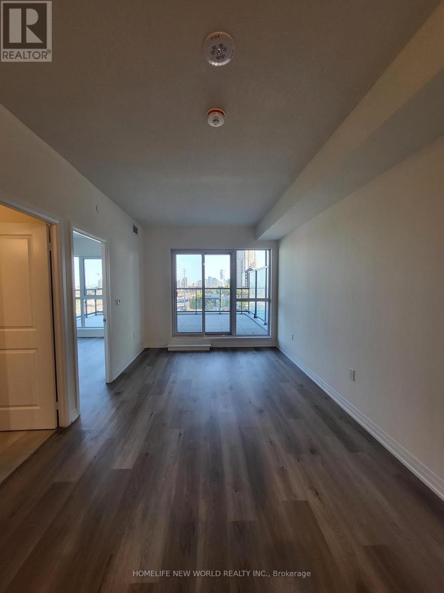 302 - 15 Watergarden Drive, Mississauga, Ontario  L5R 0H4 - Photo 5 - W12445988