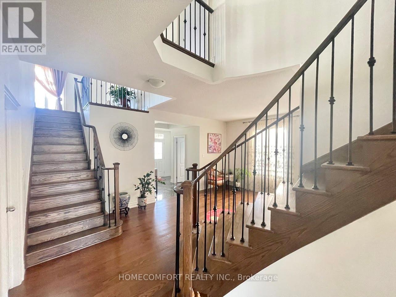 945 Langford Boulevard, Bradford West Gwillimbury, Ontario  L3Z 4J2 - Photo 6 - N12372197
