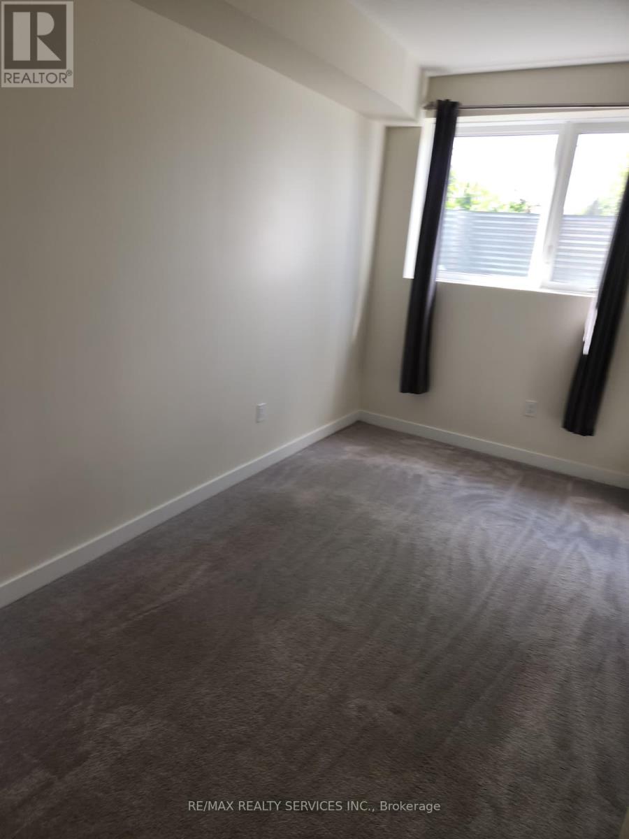 B9 - 10 Palace Street, Kitchener, Ontario  N3E 0J3 - Photo 40 - X12324485