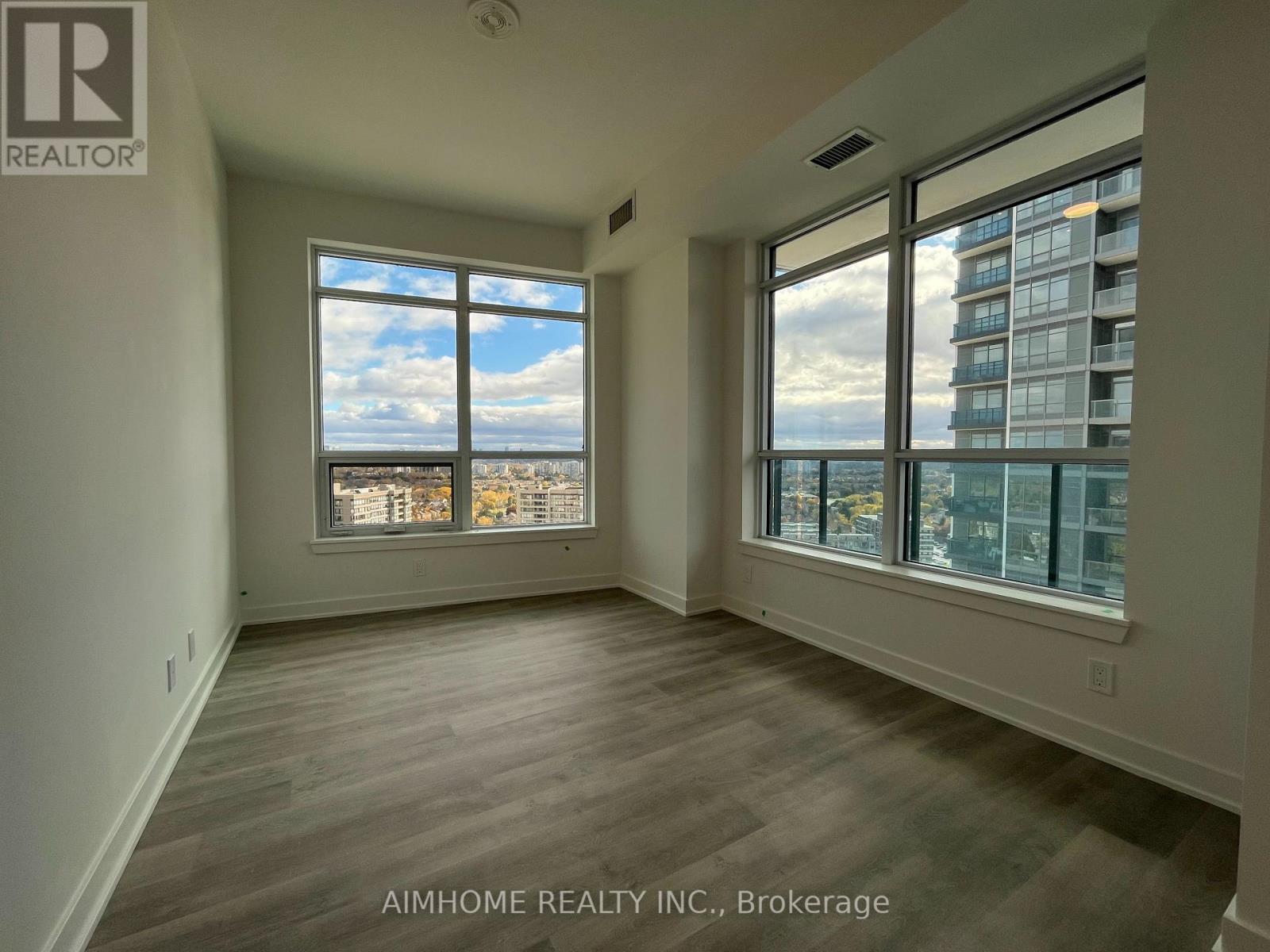 1902 - 50 Upper Mall Way, Vaughan, Ontario  L4J 0L8 - Photo 8 - N12445995