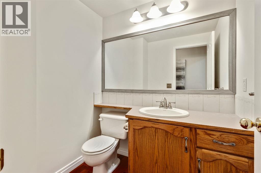 68 Downey Road, Okotoks, Alberta  T1S 1H7 - Photo 18 - A2252612