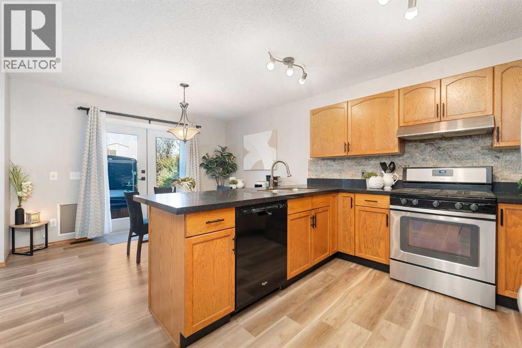 9541 21 Street Se, Calgary, Alberta  T2C 4G1 - Photo 8 - A2261542