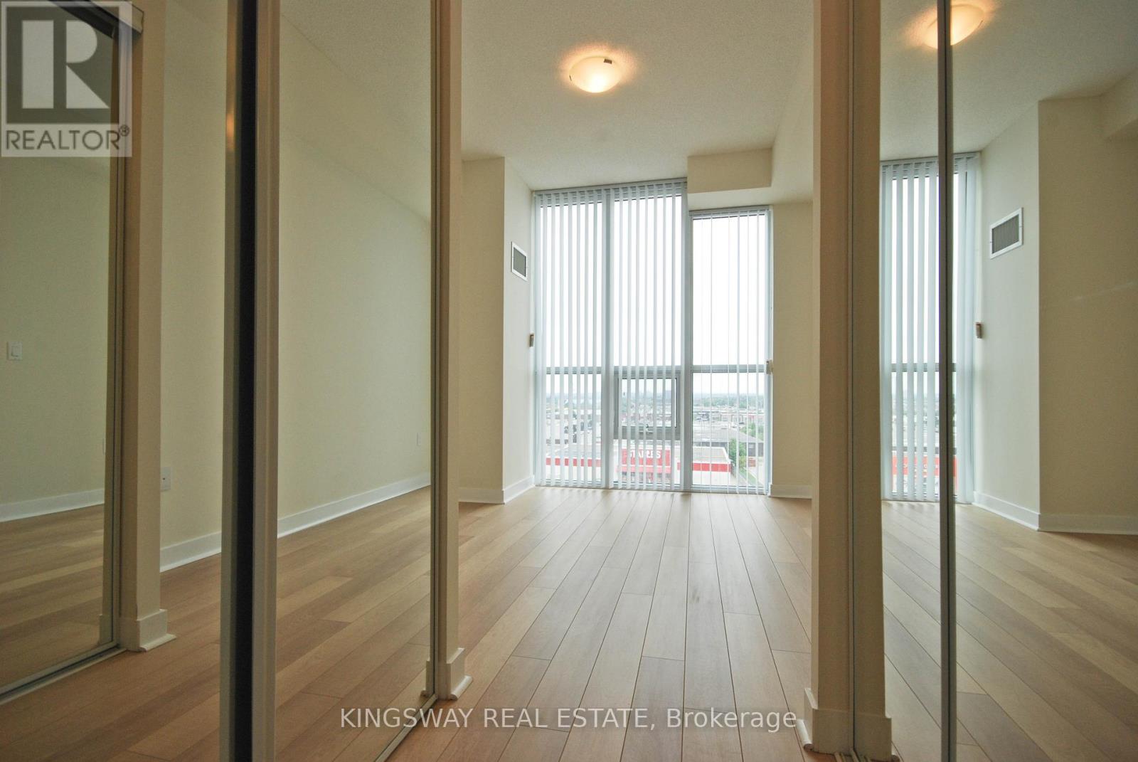 706 - 3975 Grand Park Drive, Mississauga, Ontario  L5B 0K4 - Photo 8 - W12445994