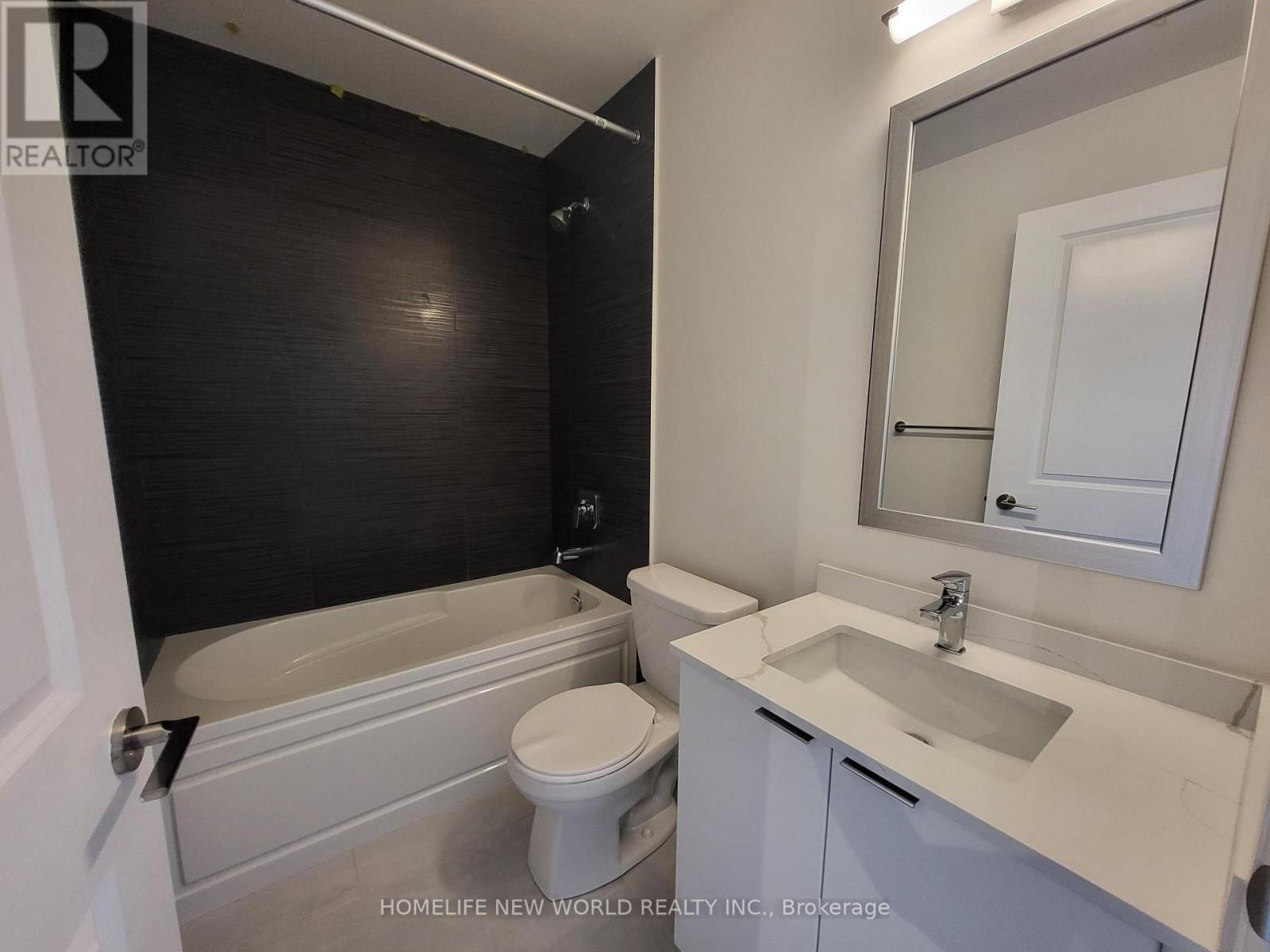 705 - 15 Watergarden Drive, Mississauga, Ontario  L5R 0H4 - Photo 9 - W12445996