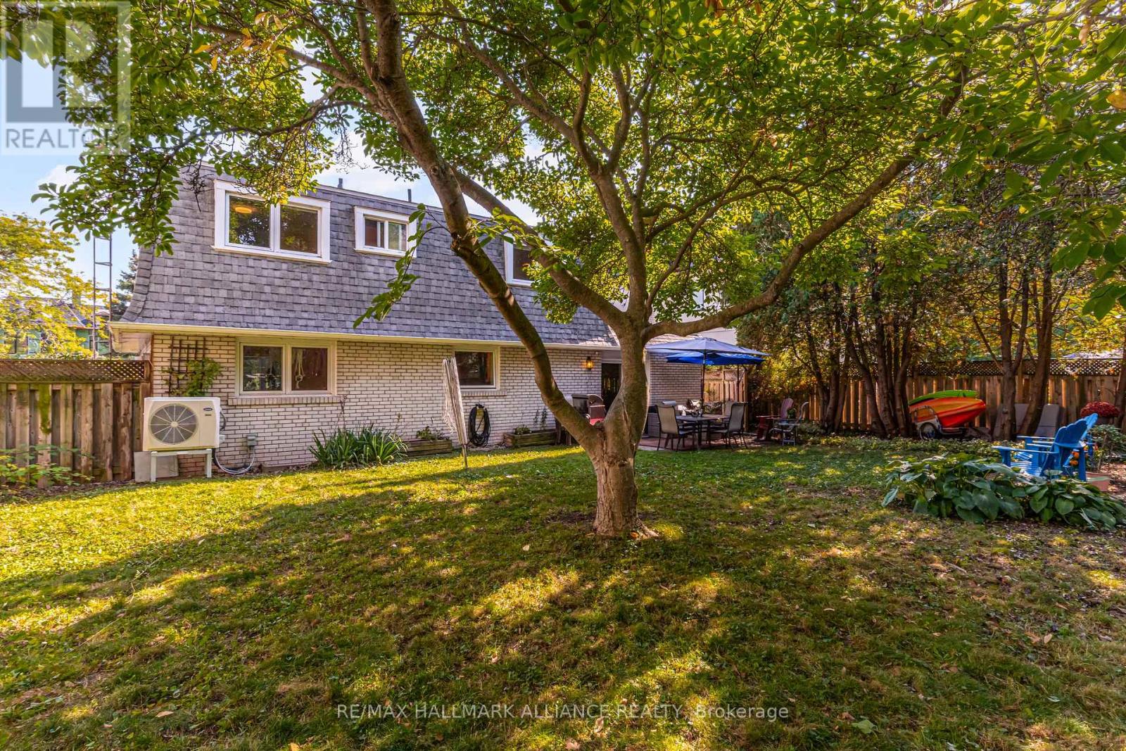2033 Water's Edge Drive, Oakville (Br Bronte), Ontario  L6L 1A3 - Photo 33 - W12445997