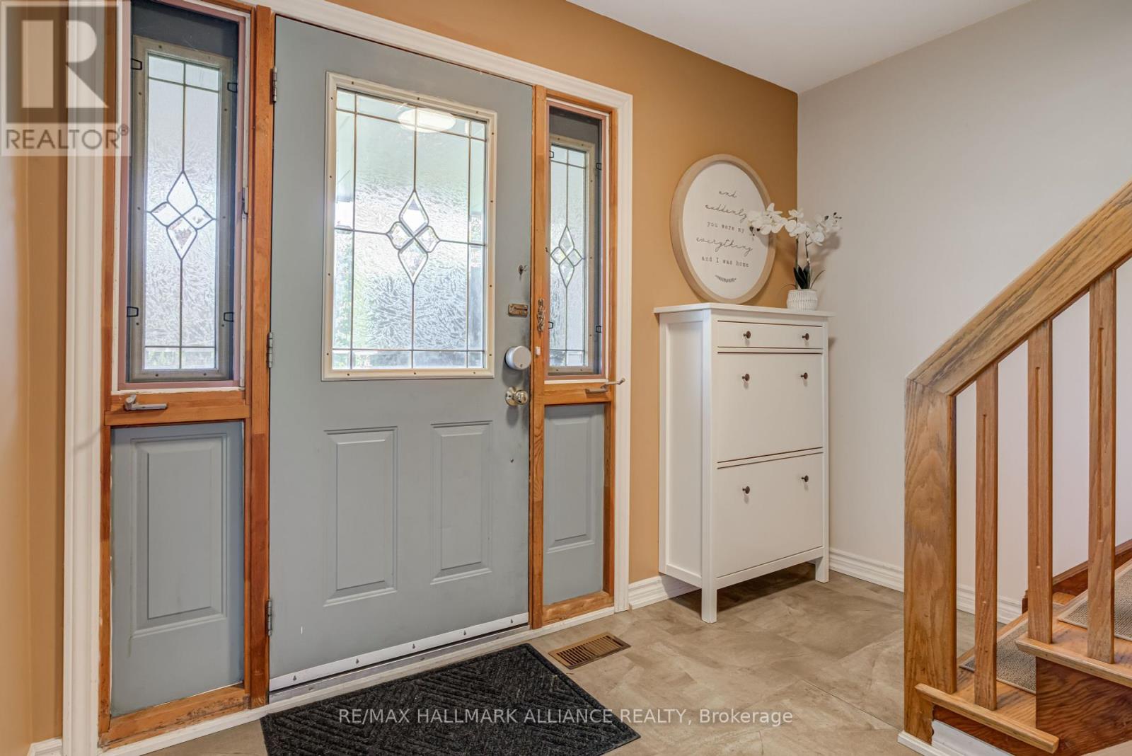 2033 Water's Edge Drive, Oakville (Br Bronte), Ontario  L6L 1A3 - Photo 5 - W12445997