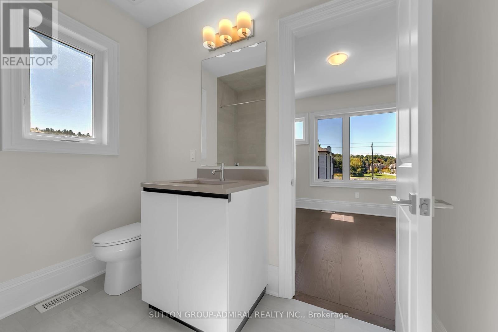 23 Kingwood Lane, Aurora, Ontario  L4G 6W4 - Photo 31 - N12444582