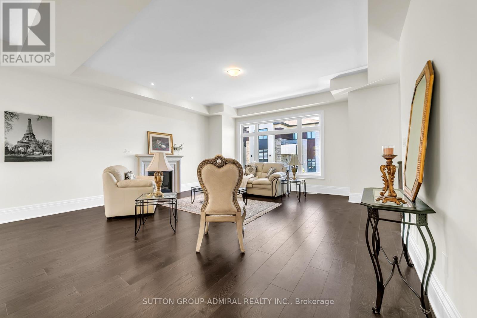 23 Kingwood Lane, Aurora, Ontario  L4G 6W4 - Photo 8 - N12444582