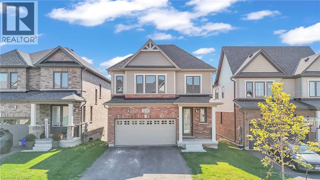 425 ROBERT WOOLNER STREET Street, Ayr, Ontario