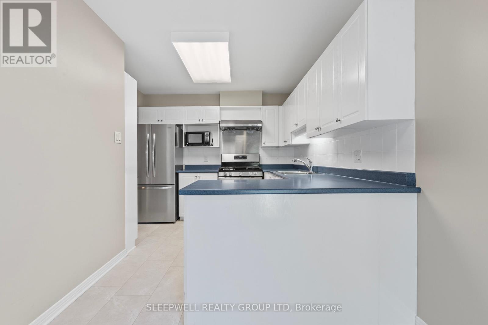 41 Kettleby Street, Ottawa, Ontario  K2K 3C4 - Photo 10 - X12446004