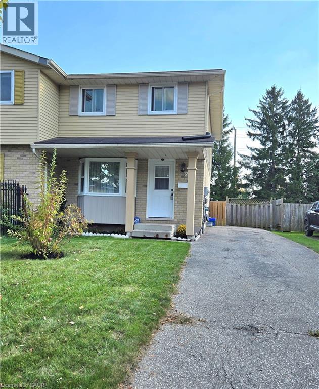 268 THE COUNTRY Way, Kitchener, Ontario