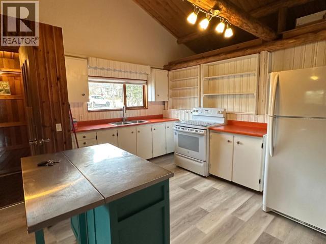119 Alsek Crescent, Haines Junction, Yukon  Y0B 1L0 - Photo 8 - 16863