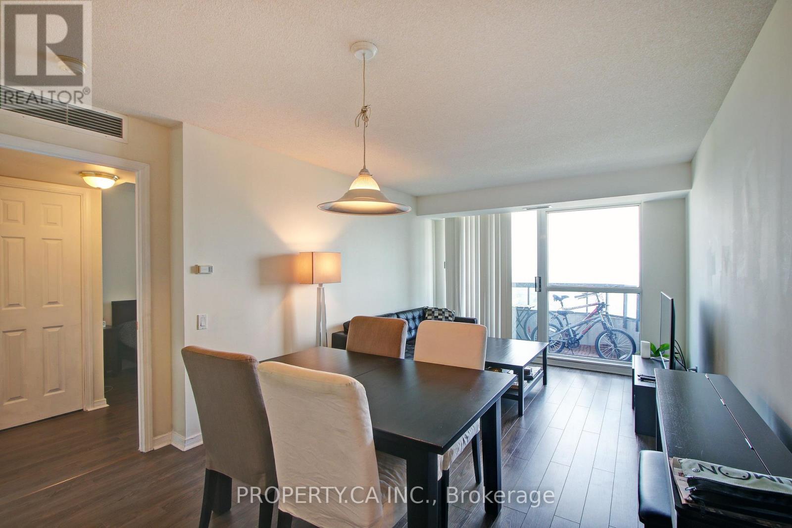 2309 - 8 Hillcrest Avenue, Toronto, Ontario  M2N 6Y6 - Photo 6 - C12446001