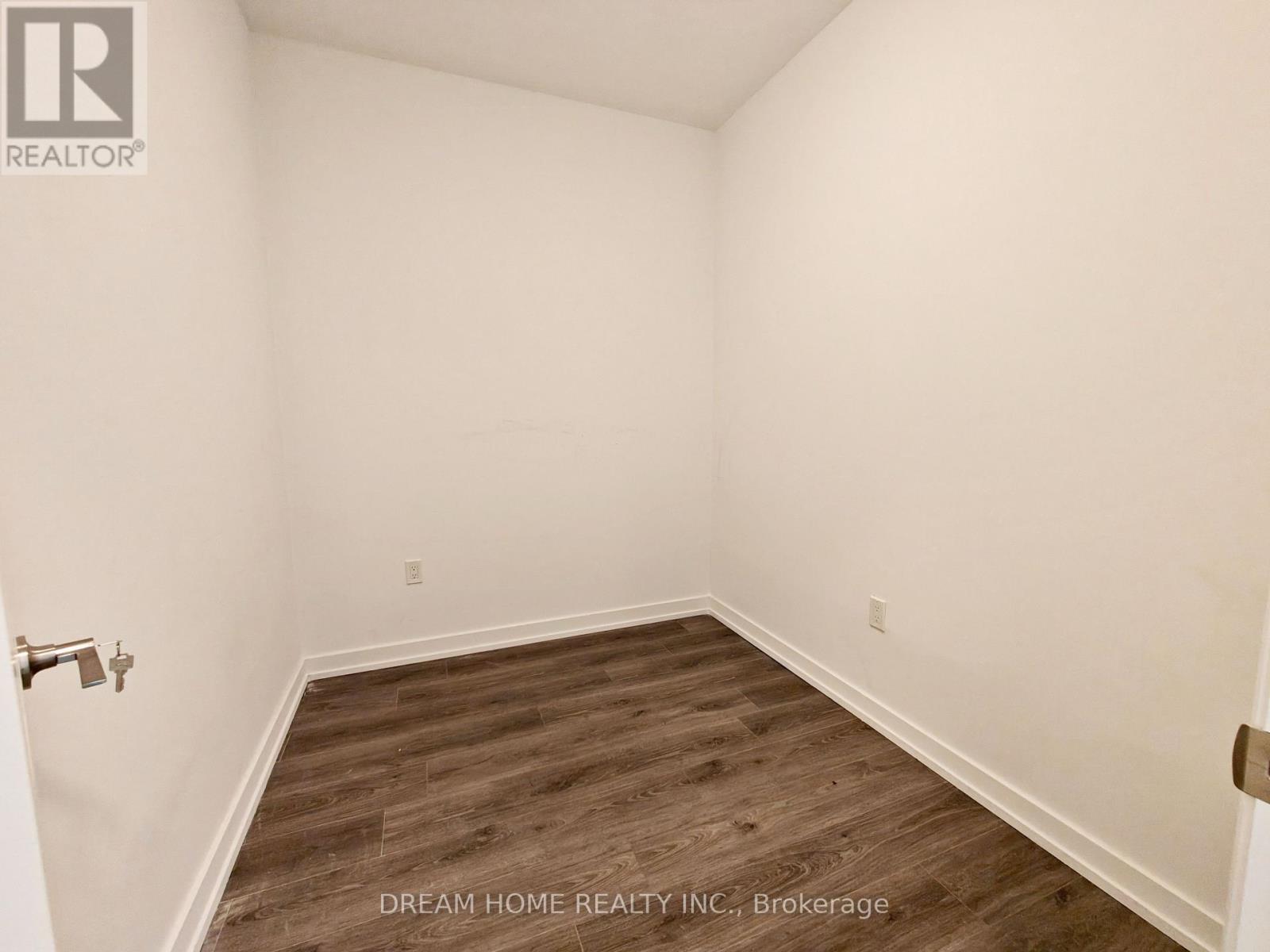 1806 - 7 Golden Lion Heights, Toronto, Ontario  M2M 0C1 - Photo 11 - C12446007