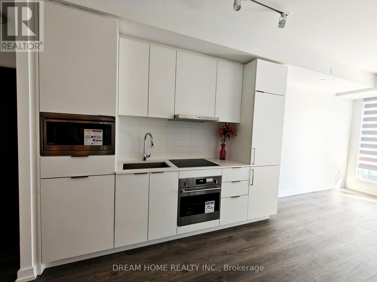 1806 - 7 Golden Lion Heights, Toronto, Ontario  M2M 0C1 - Photo 8 - C12446007