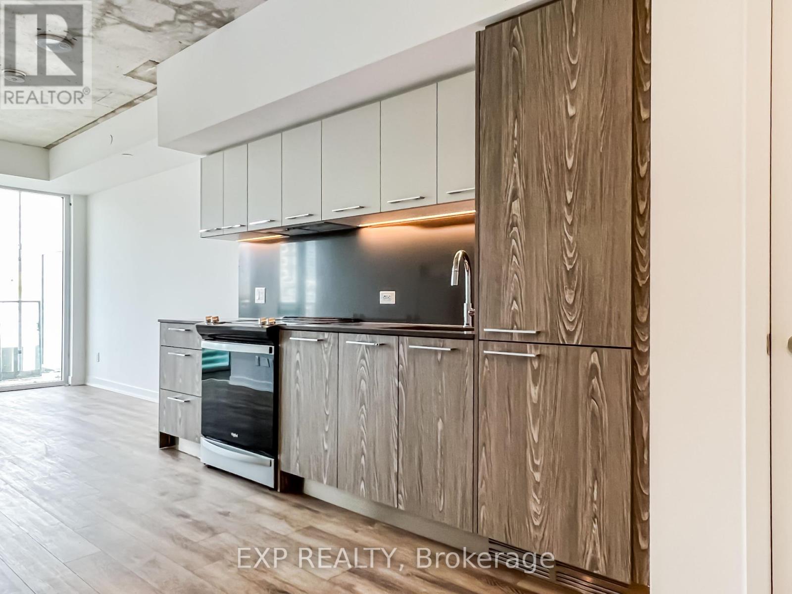 706 - 45 Baseball Place, Toronto, Ontario  M4M 0E7 - Photo 2 - E12446003