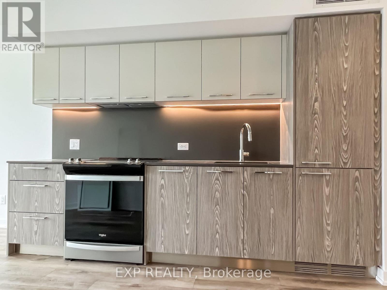 706 - 45 Baseball Place, Toronto, Ontario  M4M 0E7 - Photo 3 - E12446003