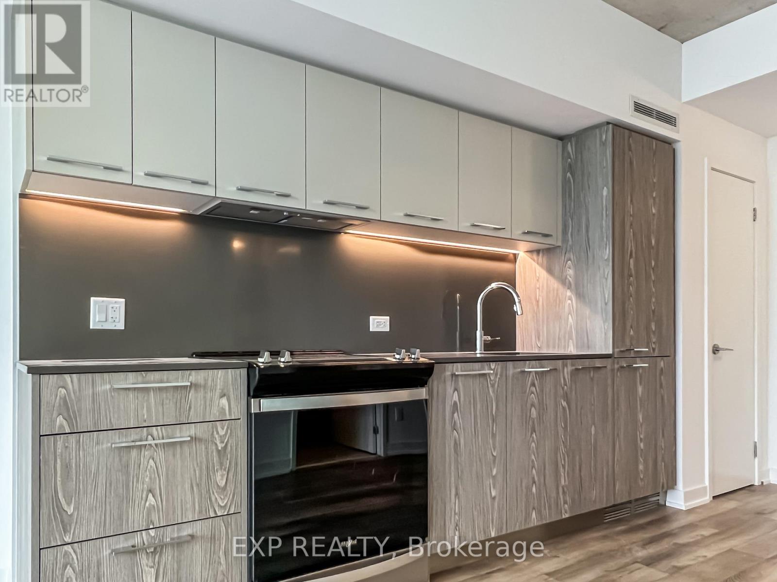706 - 45 Baseball Place, Toronto, Ontario  M4M 0E7 - Photo 4 - E12446003