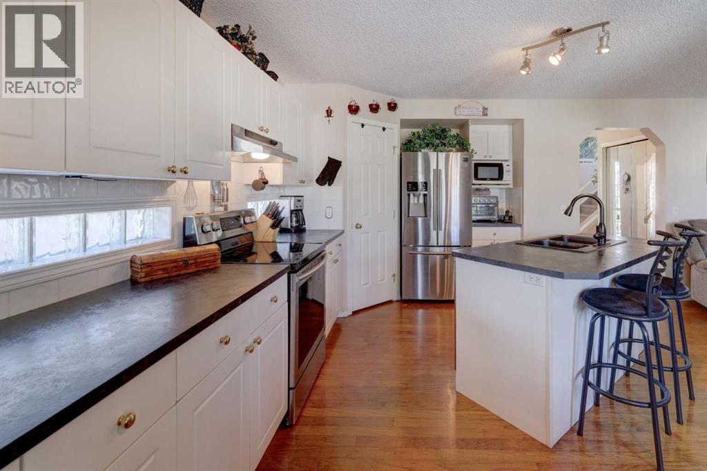 246 Harvest Oak Rise Ne, Calgary, Alberta  T3K 4V1 - Photo 8 - A2259767