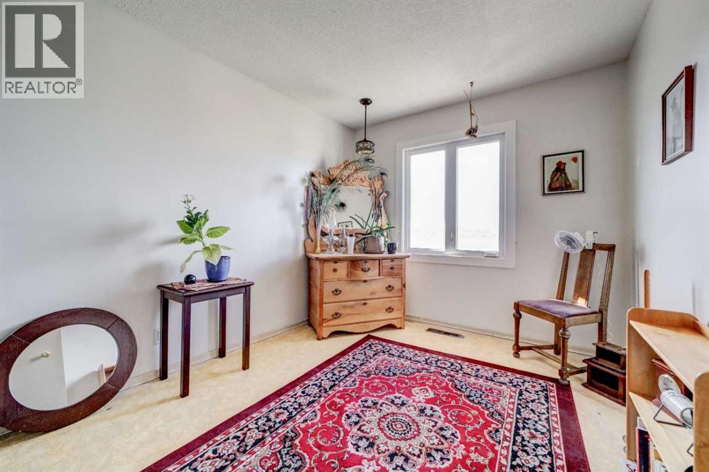 1105 Ventura Road N, Lethbridge, Alberta  T1H 1X4 - Photo 15 - A2261415