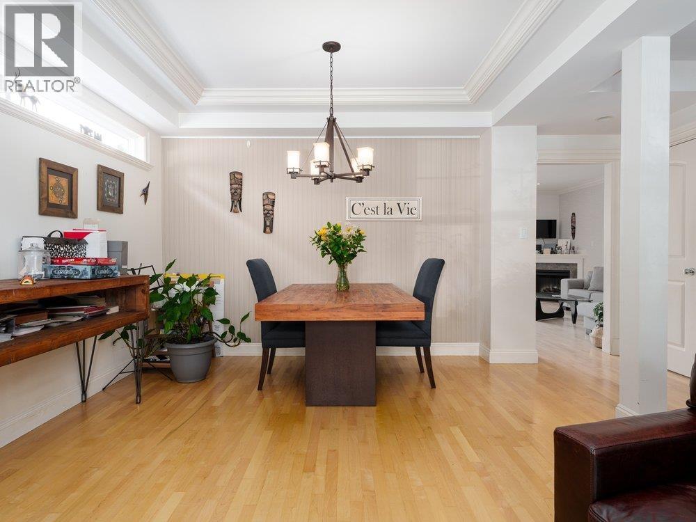 331 W 14th Street, North Vancouver, British Columbia  V7M 1P5 - Photo 15 - R3050946