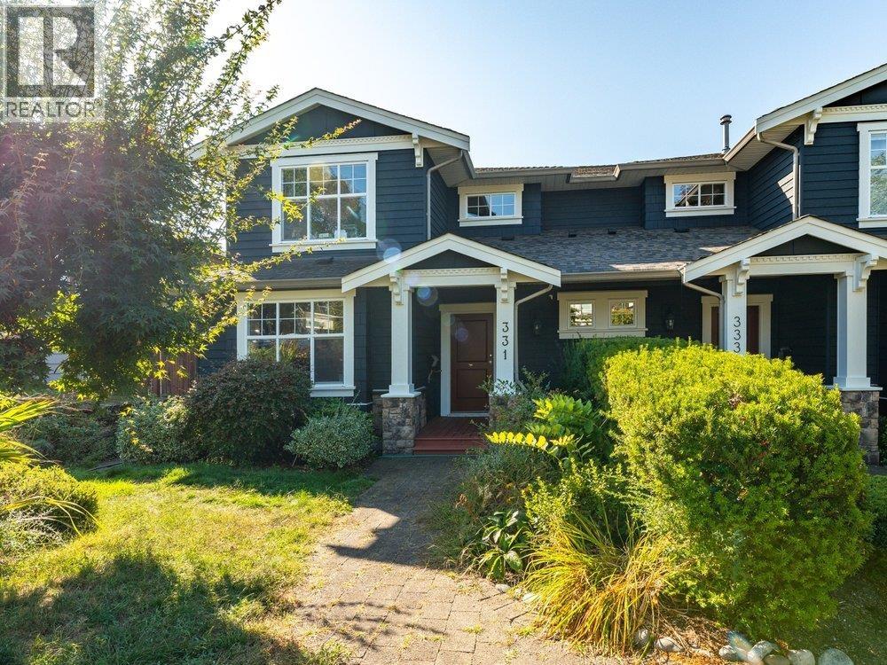 331 W 14th Street, North Vancouver, British Columbia  V7M 1P5 - Photo 4 - R3050946
