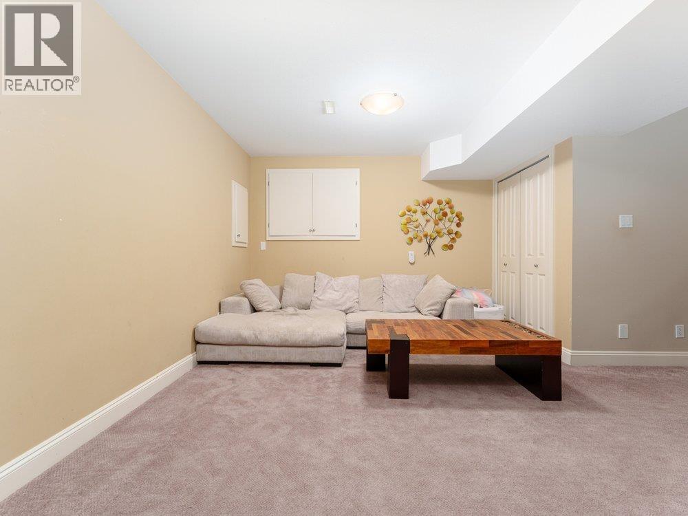 331 W 14th Street, North Vancouver, British Columbia  V7M 1P5 - Photo 27 - R3050946