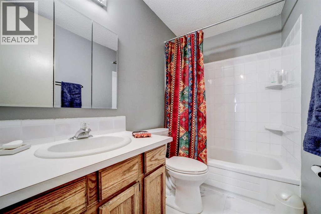 1105 Ventura Road N, Lethbridge, Alberta  T1H 1X4 - Photo 14 - A2261415
