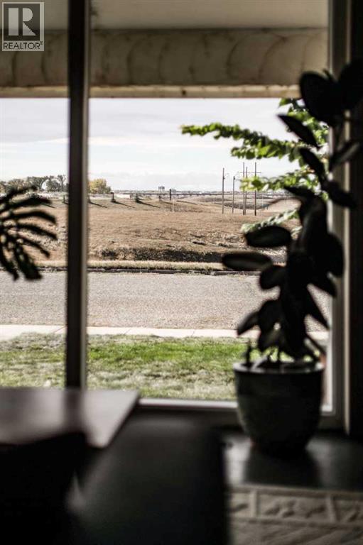 1105 Ventura Road N, Lethbridge, Alberta  T1H 1X4 - Photo 8 - A2261415