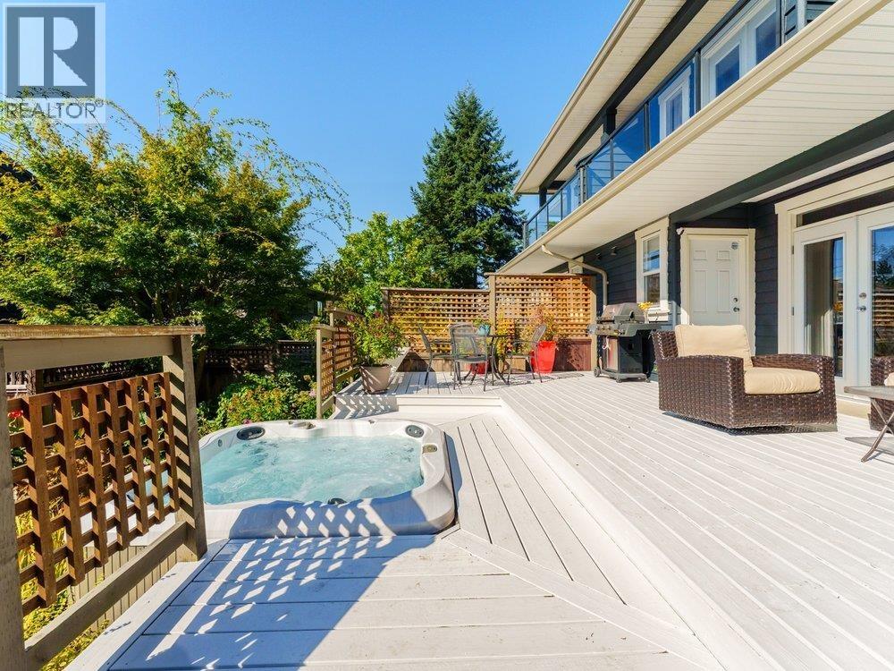 331 W 14th Street, North Vancouver, British Columbia  V7M 1P5 - Photo 32 - R3050946