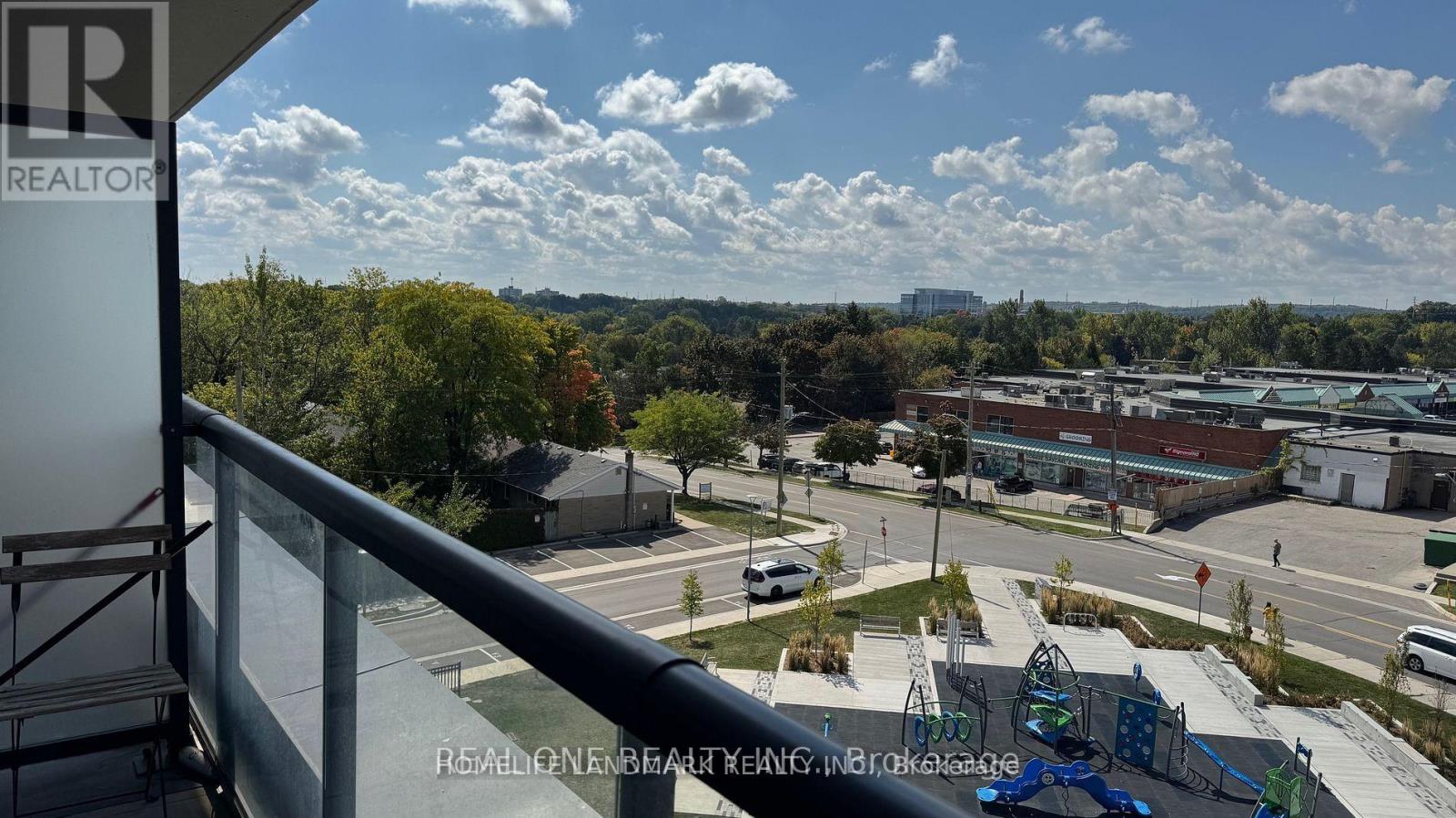 708 - 185 Deerfield Road, Newmarket, Ontario  L3Y 0G7 - Photo 15 - N12445999