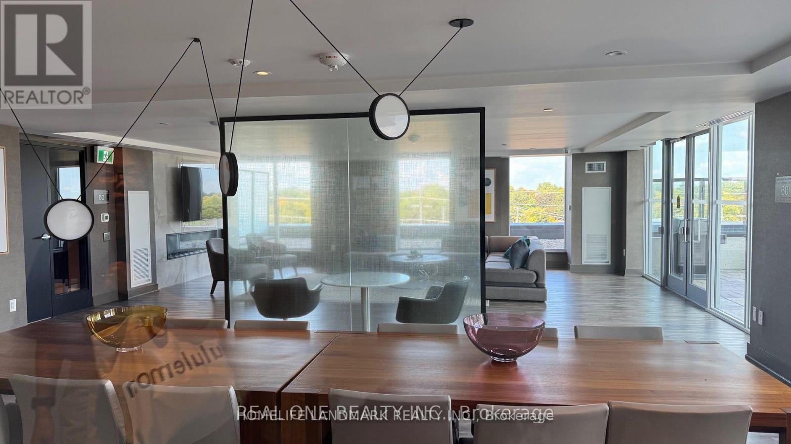 708 - 185 Deerfield Road, Newmarket, Ontario  L3Y 0G7 - Photo 17 - N12445999