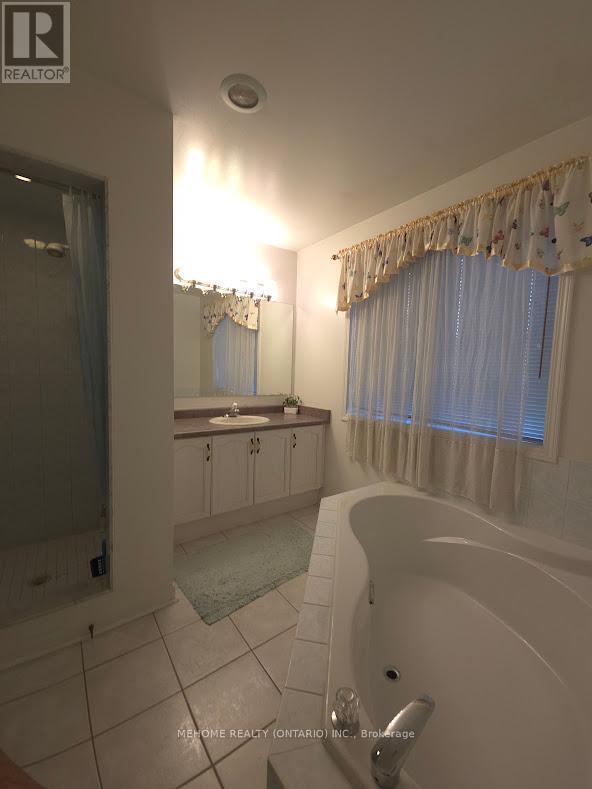 6 - 15 St Moritz Way, Markham, Ontario  L3R 4G2 - Photo 14 - N12446010