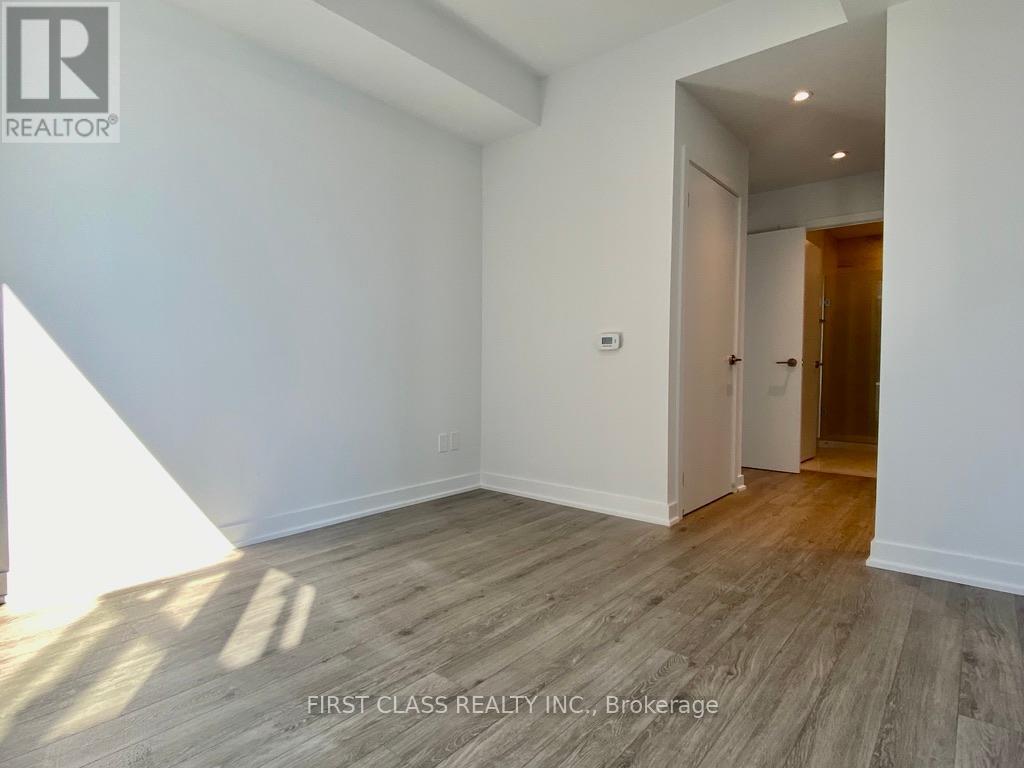 3812 - 1926 Lake Shore Boulevard W, Toronto, Ontario  M6S 0B1 - Photo 13 - W12446005