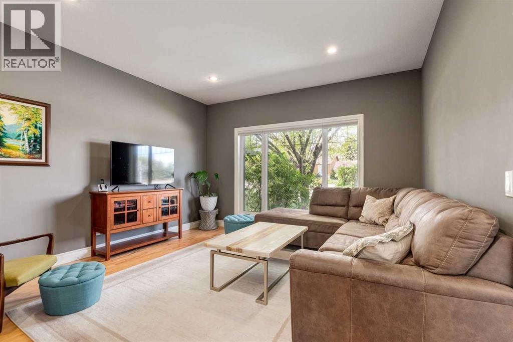 1406 29 Street Sw, Calgary, Alberta  T3C 1M2 - Photo 2 - A2258294