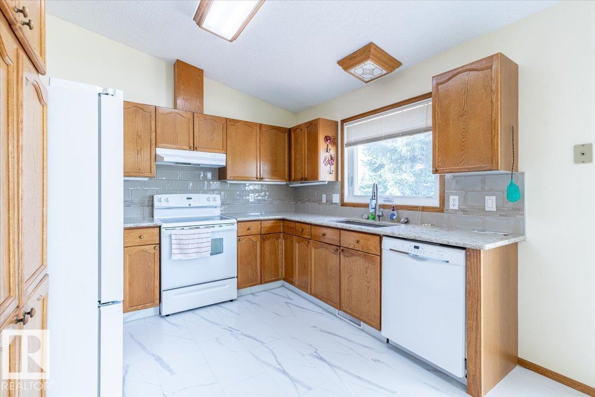 4829 32 Av Nw, Edmonton, Alberta  T6L 4Y7 - Photo 16 - E4460965