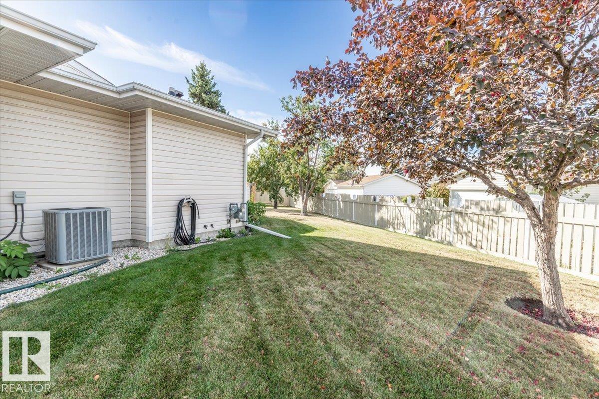 4829 32 Av Nw, Edmonton, Alberta  T6L 4Y7 - Photo 24 - E4460965