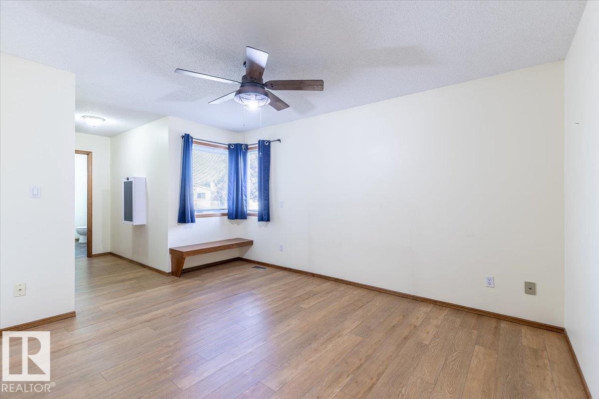 4829 32 Av Nw, Edmonton, Alberta  T6L 4Y7 - Photo 5 - E4460965