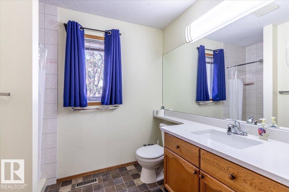 4829 32 Av Nw, Edmonton, Alberta  T6L 4Y7 - Photo 8 - E4460965