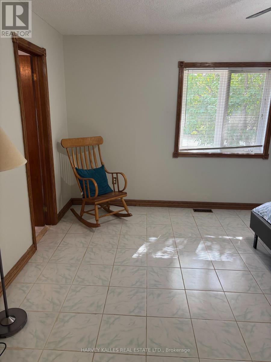 11 Twin Pines Drive, Wasaga Beach, Ontario  L9Z 1B5 - Photo 31 - S12400347