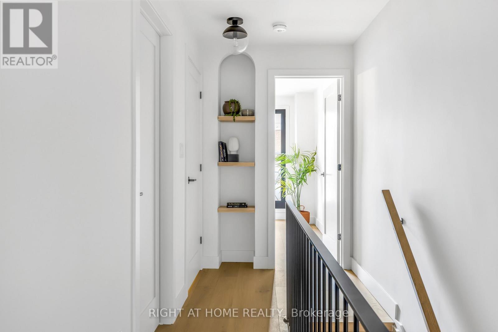 768 Richmond Street W, Toronto (Niagara), Ontario  M6J 1C5 - Photo 20 - C12446013