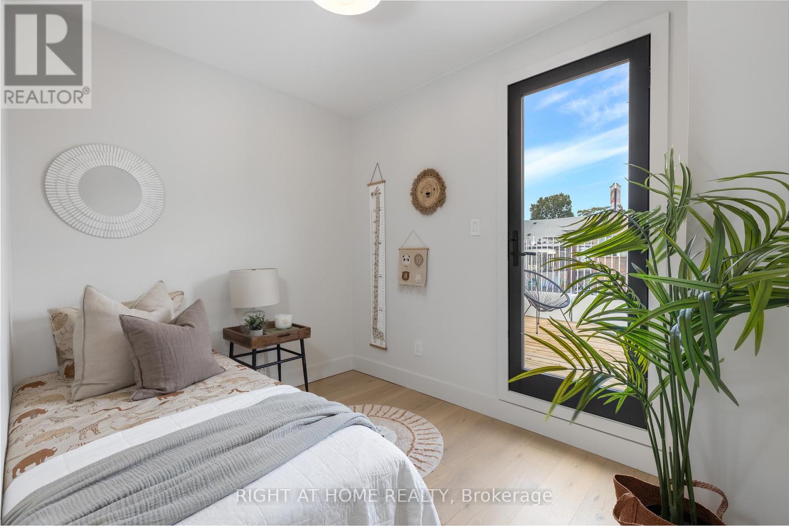 768 Richmond Street W, Toronto (Niagara), Ontario  M6J 1C5 - Photo 29 - C12446013