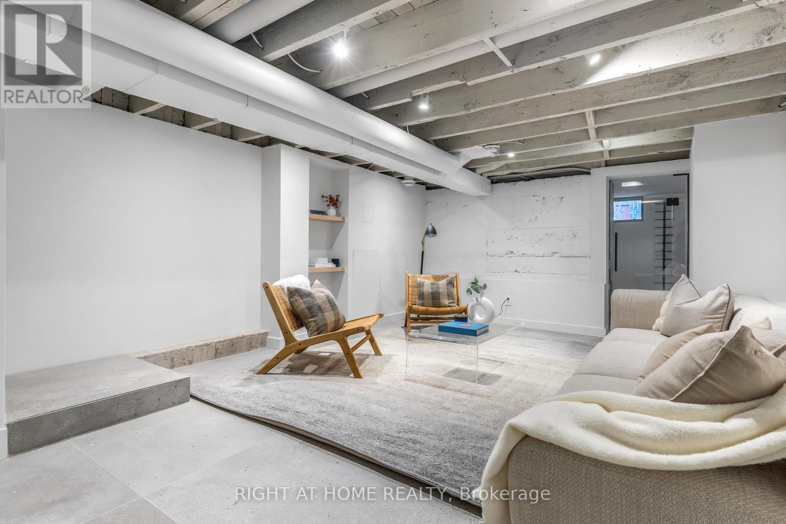 768 Richmond Street W, Toronto (Niagara), Ontario  M6J 1C5 - Photo 35 - C12446013