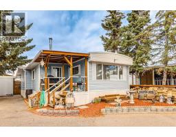 431, 3223 83 Street NW Bowness