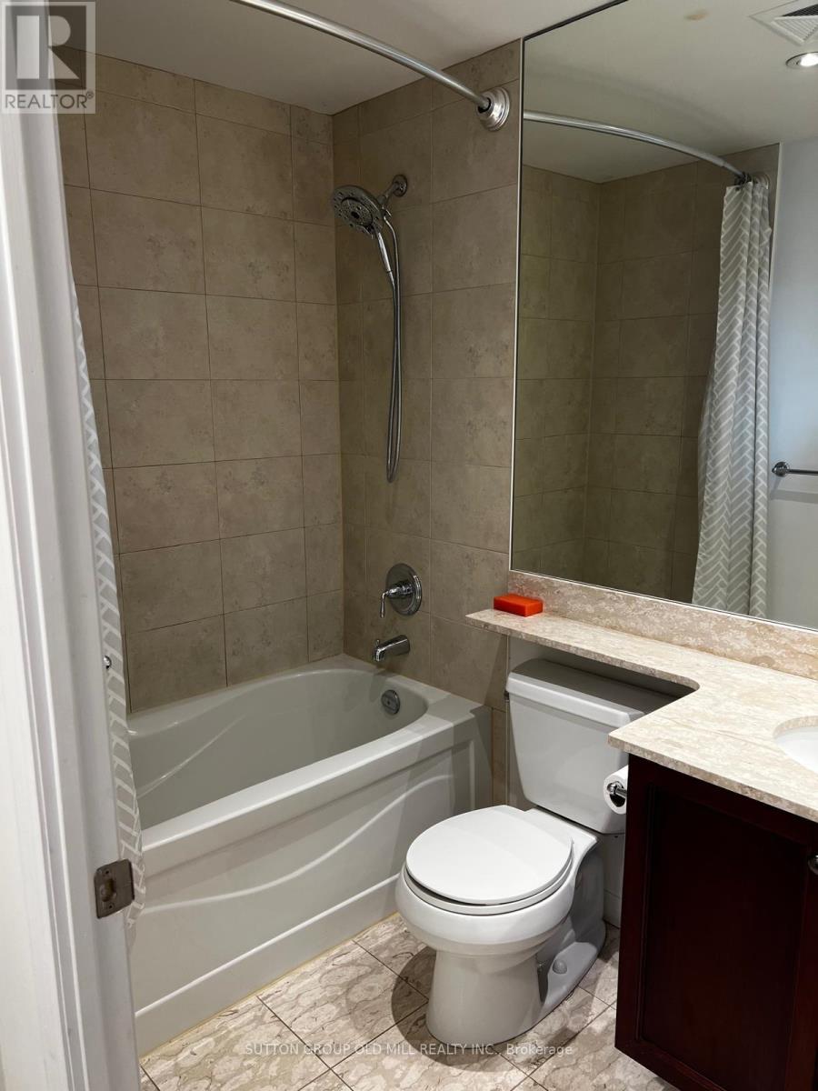 1310 - 628 Fleet Street, Toronto, Ontario  M5V 1A8 - Photo 5 - C12443488