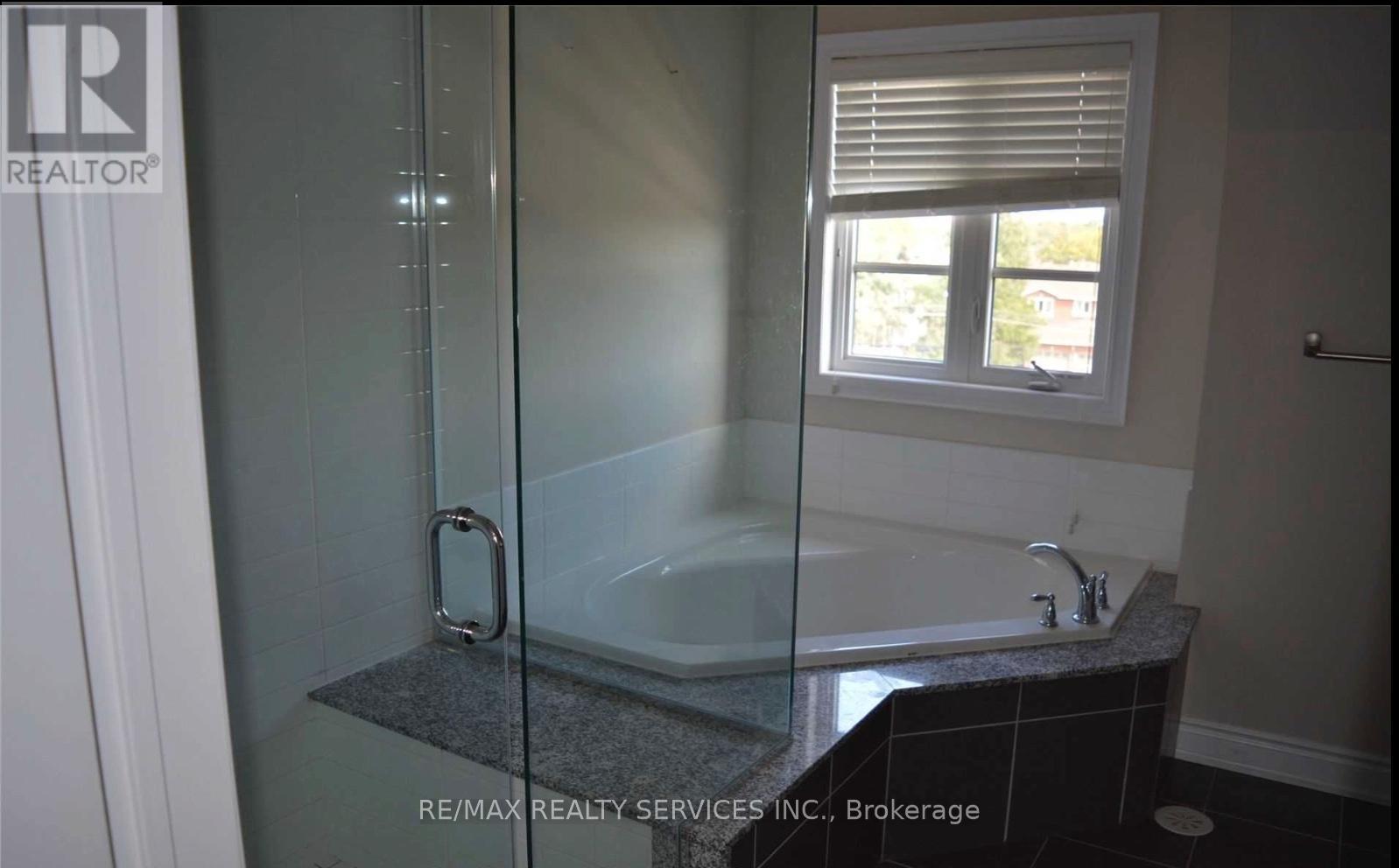 28 - 2184 Trafalgar Road, Oakville, Ontario  L6H 0N4 - Photo 25 - W12446018