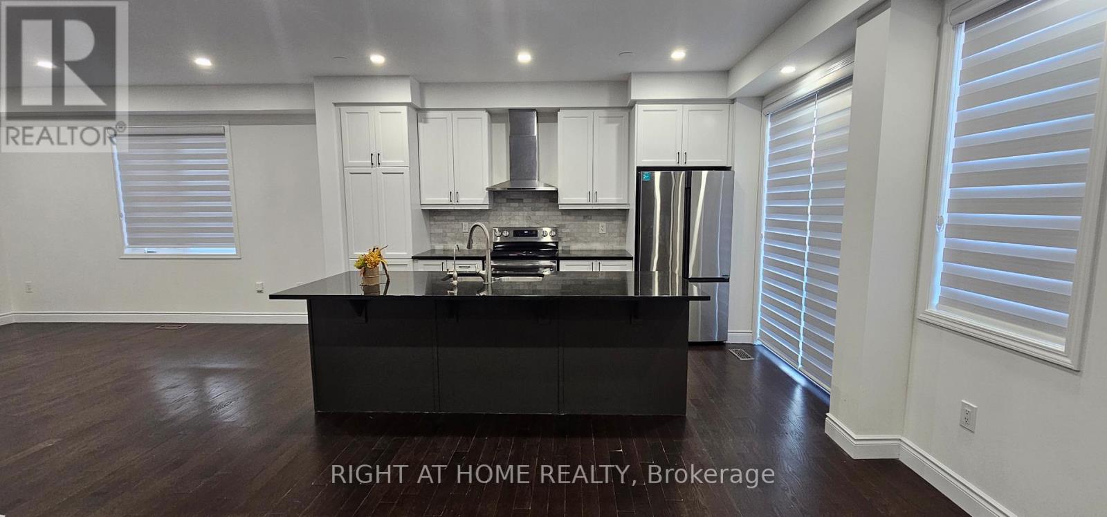 55 Watermill Street, Kitchener, Ontario  N2P 0H4 - Photo 31 - X12446015