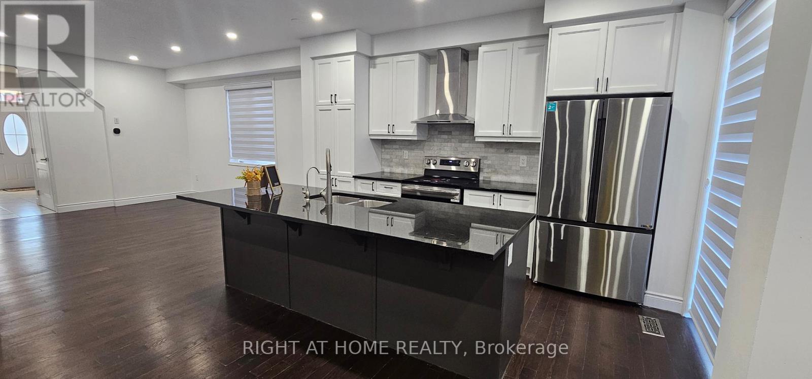 55 Watermill Street, Kitchener, Ontario  N2P 0H4 - Photo 33 - X12446015